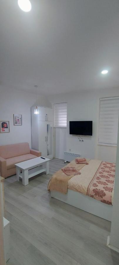 Zeleni Venac Studio & Apartment Beograd Bagian luar foto